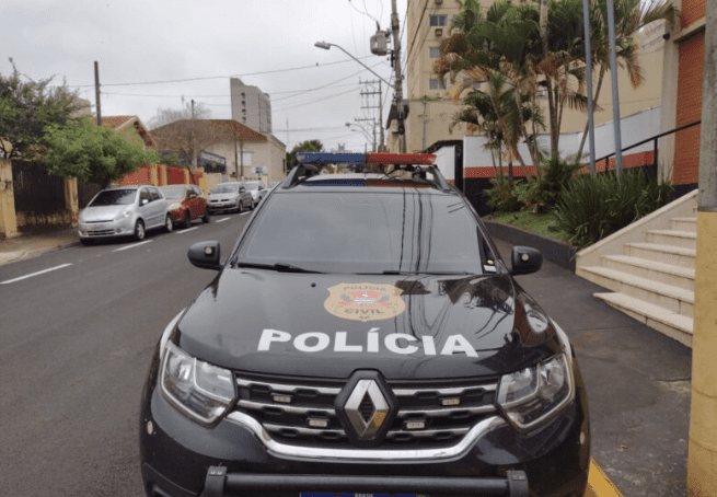 Polícia Investiga Caso como Latrocínio